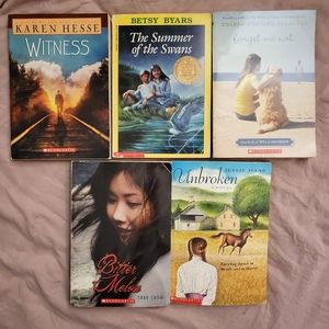 Scholastic Bunch of books